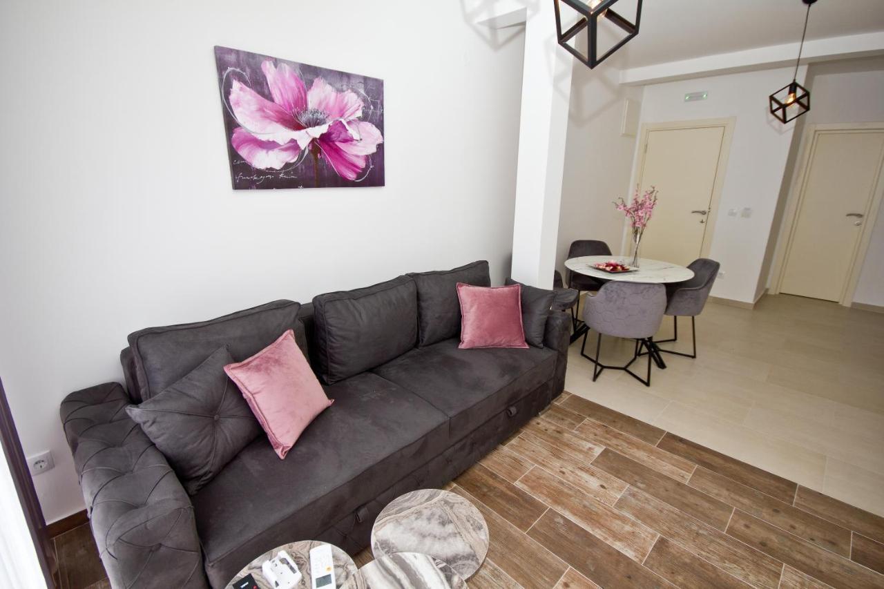 Igman Apartments Tivat Eksteriør billede