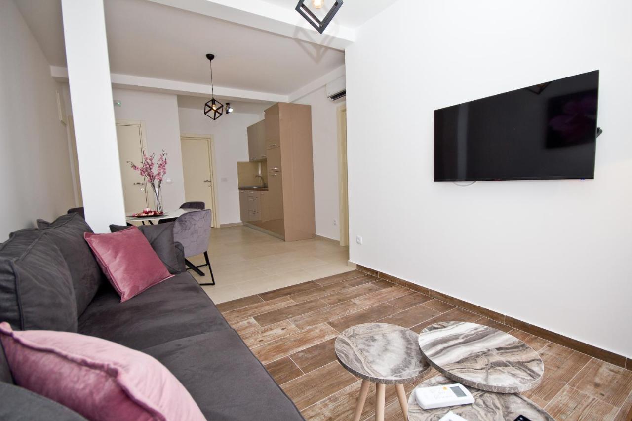 Igman Apartments Tivat Eksteriør billede