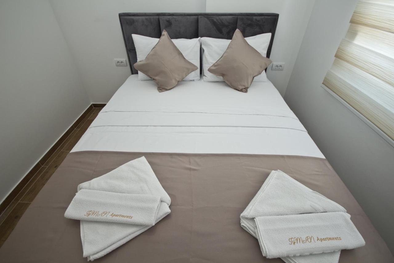 Igman Apartments Tivat Eksteriør billede
